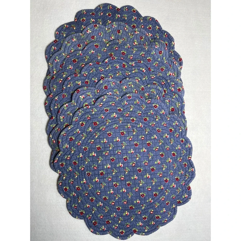 Vintage Cotton Cottage Round  Scalloped Reversible Quilted Floral Placemats (6)